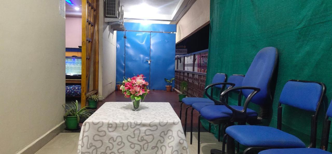 J J Residency Pondicherry Exterior foto